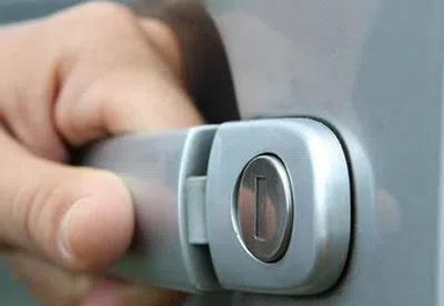 Little Village Locksmith Store San Mateo, CA 650-946-3423 - 21-unlock-car